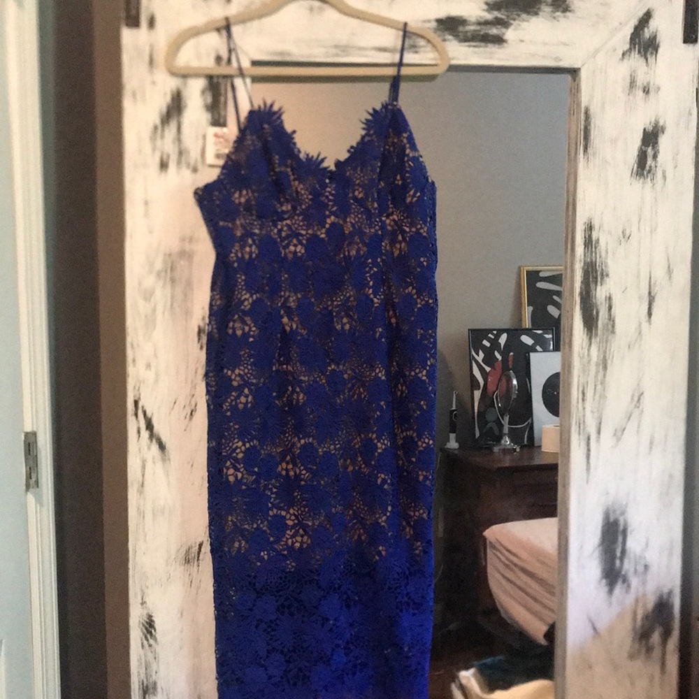 Blue Lace BodyCon Dress